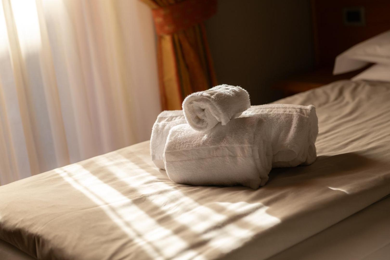 Hotel Diffuso Locanda Elisa Дімаро Екстер'єр фото